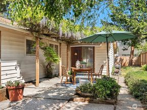 1260 168th Avenue NE, Bellevue WA 98008