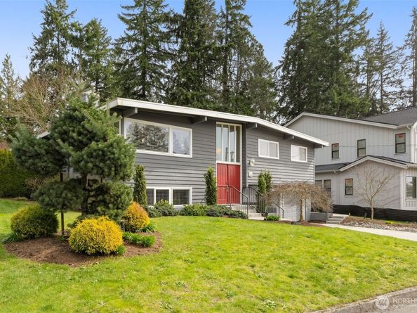 334 157th Avenue NE, Bellevue WA 98008