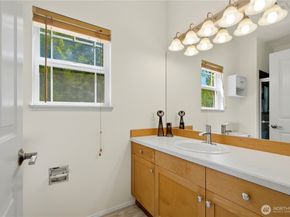 4446 248th  Lane SE, Sammamish WA 98029