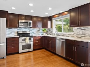 15106 Starr Place SE, Olalla WA 98359