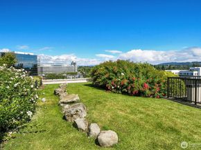 177 107th Ave NE 809, Bellevue WA 98004