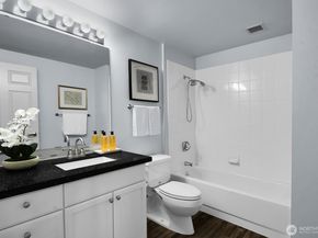 177 107th Ave NE 809, Bellevue WA 98004