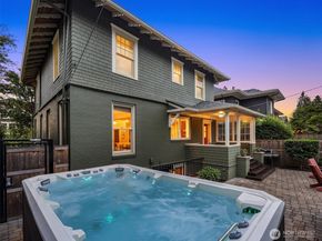 721 18th Avenue E, Seattle WA 98112