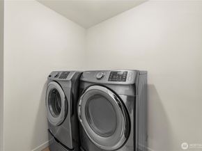 3951 SW Oregon Street, Seattle WA 98116