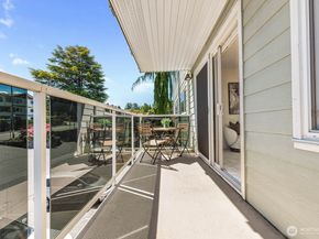 960 5th Ave S 208, Edmonds WA 98020