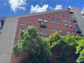 2021 1st Avenue B6, Seattle WA 98121