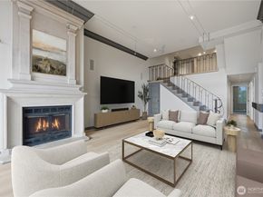 2021 1st Avenue B6, Seattle WA 98121