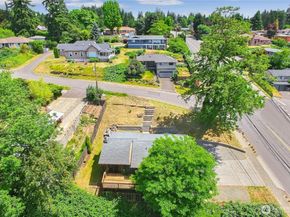 707 Alvord Avenue N, Kent WA 98031