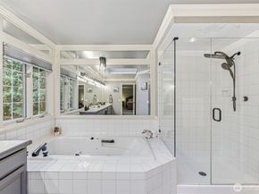 21310 NE 101st Court, Redmond WA 98053
