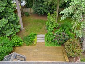 7825 NE 140th Place, Kirkland WA 98034
