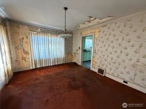 3045 19th Avenue S, Seattle WA 98144