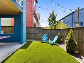 9729 10th Place SW, Seattle WA 98106