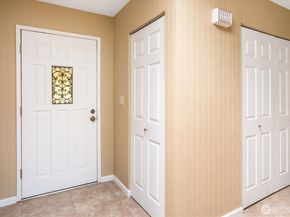 10823 Glen Acres Drive S D, Seattle WA 98168
