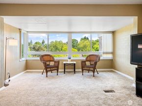 10823 Glen Acres Drive S D, Seattle WA 98168