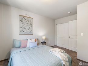 2406 Garfield Place SE, Port Orchard WA 98366