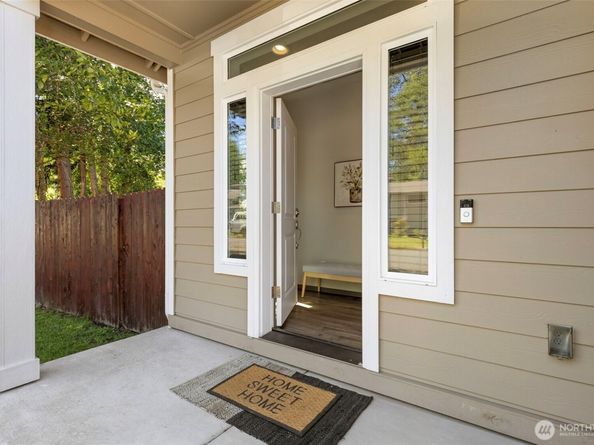 2406 Garfield Place SE, Port Orchard WA 98366