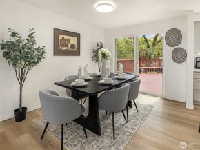 16611 NE 108th Place, Redmond WA 98052