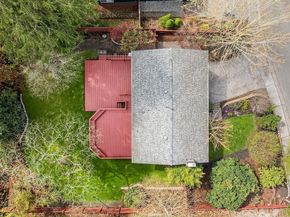 16611 NE 108th Place, Redmond WA 98052