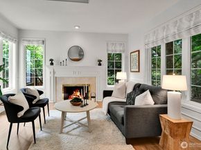 22707 NE 142nd Place, Woodinville WA 98077