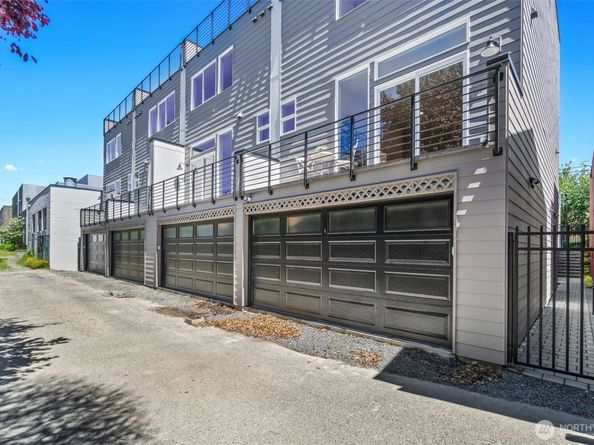 8711 15th Avenue NW A, Seattle WA 98117