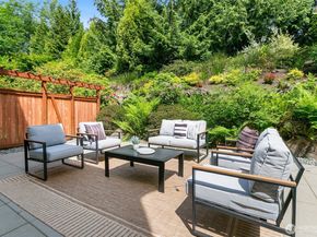 6853 166th Place SE, Bellevue WA 98006