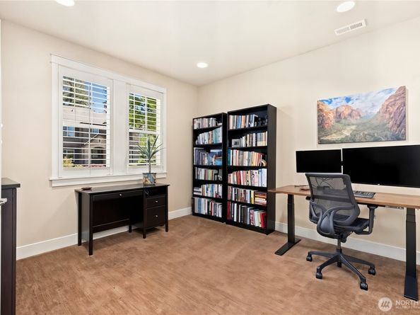 10643 238th Place NE, Redmond WA 98053