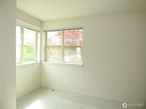 15878 NE 93rd Way 1503, Redmond WA 98052