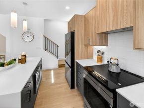 1757 NW 62nd Street, Seattle WA 98107