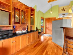 4229 46th Avenue S, Seattle WA 98118