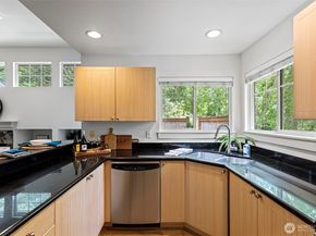 8350 NE 140th Street, Kirkland WA 98034