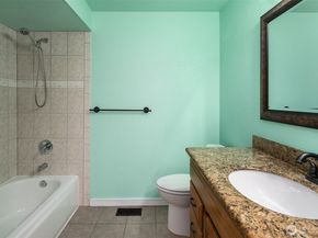 11821 SE 67th Place, Bellevue WA 98006