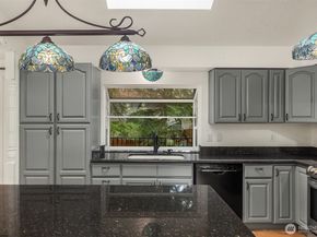 11821 SE 67th Place, Bellevue WA 98006