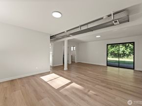 10914 165TH Place NE, Redmond WA 98052