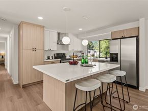 10914 165TH Place NE, Redmond WA 98052