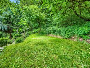 15827 SE 156th Court, Renton WA 98058