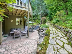 15827 SE 156th Court, Renton WA 98058
