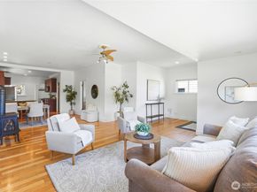 3310 Rucker Avenue, Everett WA 98201