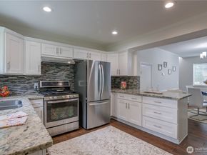 8630 44th Avenue S, Seattle WA 98118