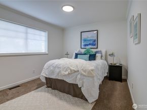 8630 44th Avenue S, Seattle WA 98118