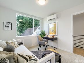 809 NE 90th Street, Seattle WA 98115