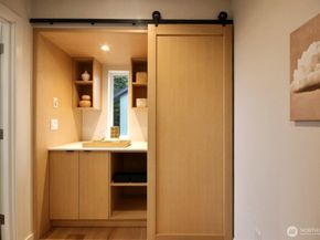 809 NE 90th Street, Seattle WA 98115