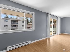845 NE 125th Street 404, Seattle WA 98125