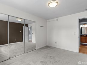 845 NE 125th Street 404, Seattle WA 98125