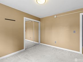 845 NE 125th Street 404, Seattle WA 98125
