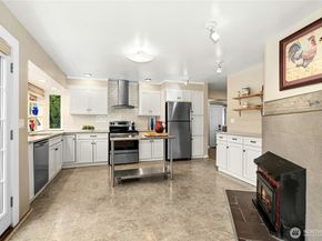 5630 21st Avenue SW, Seattle WA 98114