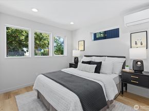 1131 NW 60th Street B, Seattle WA 98107