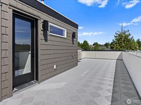 1131 NW 60th Street B, Seattle WA 98107