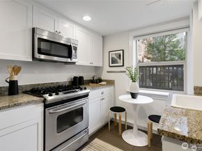 117 John Street 9, Seattle WA 98109