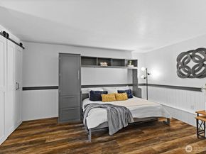 16306 Valhalla Drive, Bothell WA 98011