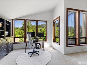 16306 Valhalla Drive, Bothell WA 98011
